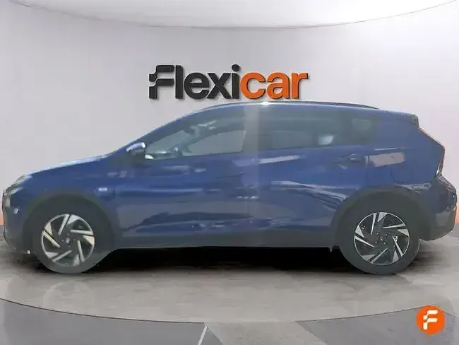 Usado Hyundai Bayon 100 CV (73 kW) 2022 Azul SUV