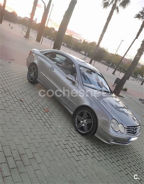Beige Usado 2005 Mercedes CLK270 Avantgarde Coupe | 2999 € (Super precio) - Imagen 1/4