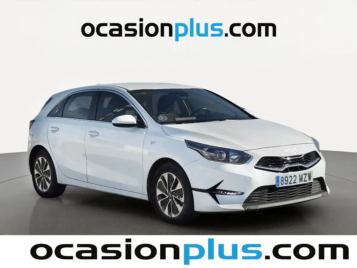 Usado Kia Ceed 100 CV (73 kW) 2025 Blanco Utilitario