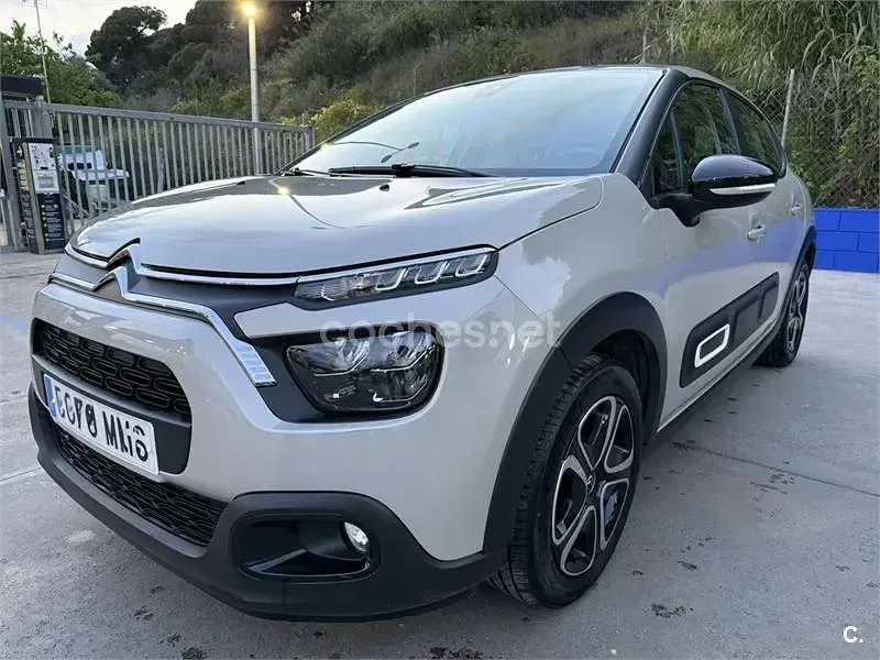 Usado Citroën C3 PureTech 83 CV (61 kW) 2024 Gris / plata Berlina