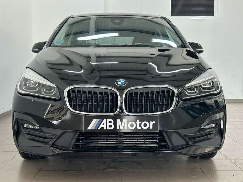Negro Usado 2021 BMW 218 Gran Tourer Comfort Edition Monovolumen | 21.500 € (Precio justo) - Imagen 1/4