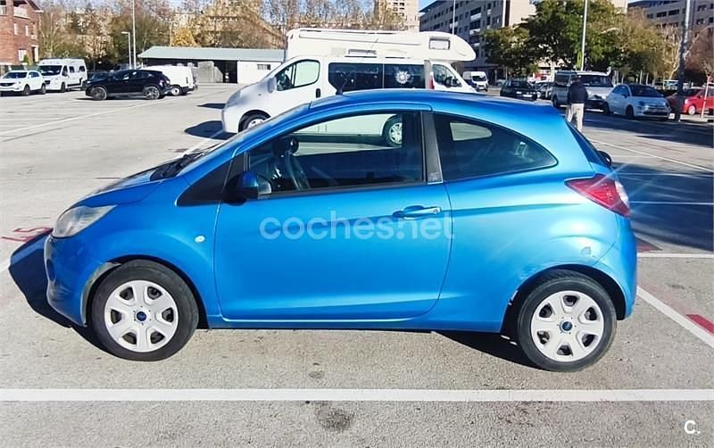 Usado Ford Ka 69 CV (50 kW) 2012 Azul Utilitario