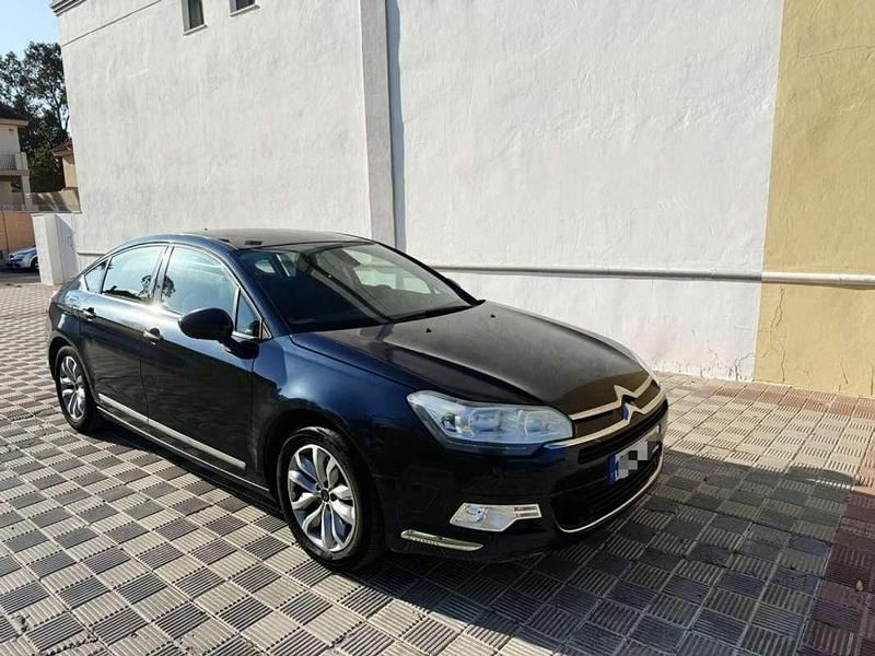 Usado Citroën C5 Feel 150 CV (110 kW) 2016 Azul Berlina