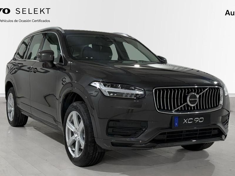 Platinum grey (metalizado) Nuevo 2024 Volvo XC90 Core SUV | 67.500 € (Precio justo) - Imagen 1/4