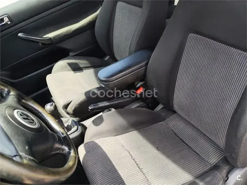 Usado VW Golf III 110 CV (80 kW) 1999 Negro Berlina
