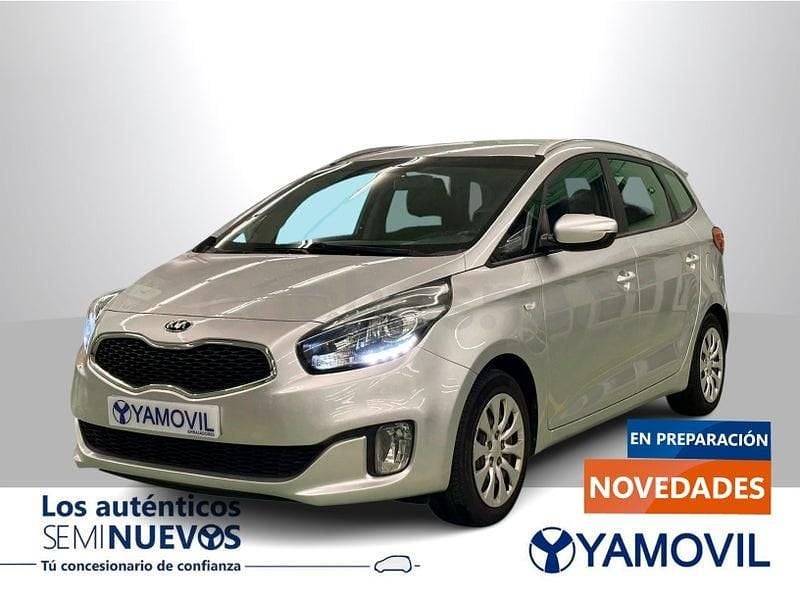 Usado Kia Carens 135 CV (99 kW) 2016 Gris / plata Monovolumen