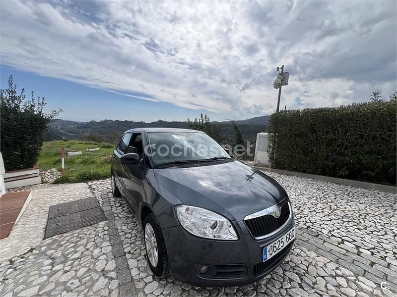 Brugt Skoda Fabia Style 80 HK (58 kW) 2008 Grå Sedan