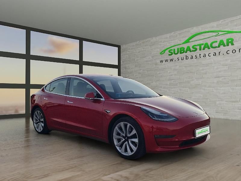 Usado Tesla Model 3 339 kW (462 HP) 2019 Vermelho Sedan