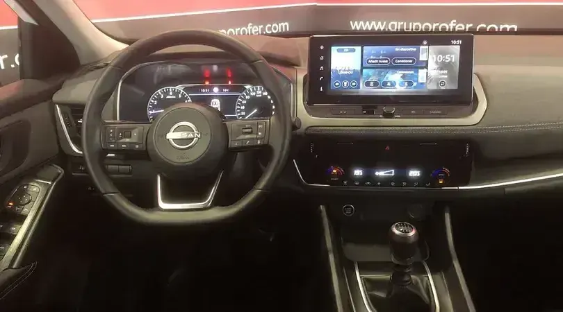 Usado Nissan Qashqai Acenta 140 CV (102 kW) 2025 Lunar white (perlada) SUV