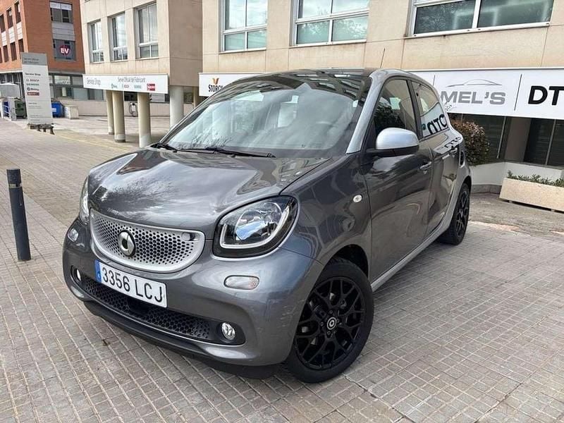 Usado Smart ForFour Electric Drive 60 kW (82 CV) 2020 Gris Utilitario