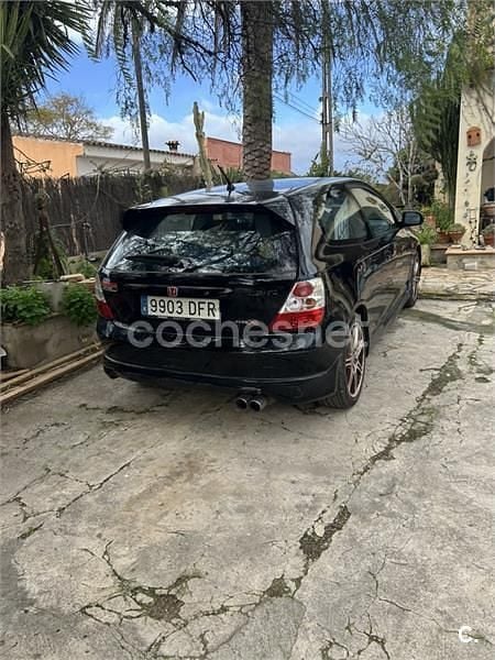 Usado Honda Civic Sport 110 CV (80 kW) 2005 Negro Berlina