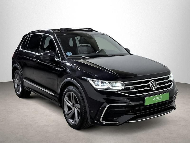 Usado VW Tiguan R-line 150 CV (110 kW) 2022 Negro SUV