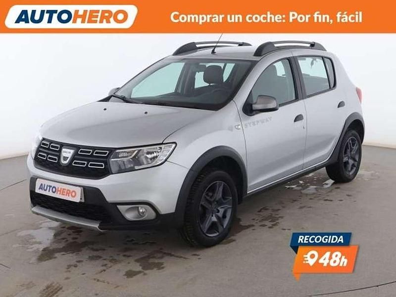 Gris Usado 2017 Dacia Sandero Stepway Utilitario | 10.299 € (Precio justo) - Imagen 1/3