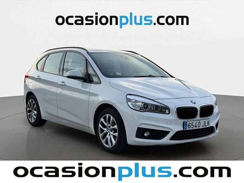 Usado BMW 218 Active Tourer 150 CV (110 kW) 2016 Blanco Monovolumen