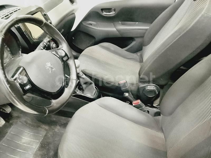 Usado Peugeot 108 Allure 82 CV (60 kW) 2015 Blanco Berlina