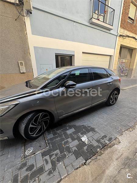 Usado DS Automobiles DS5 Style 181 CV (133 kW) 2017 Gris / plata Utilitario
