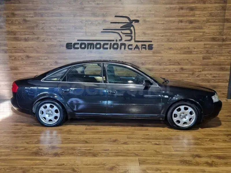Usado Audi A6 140 CV (102 kW) 2004 Negro Berlina