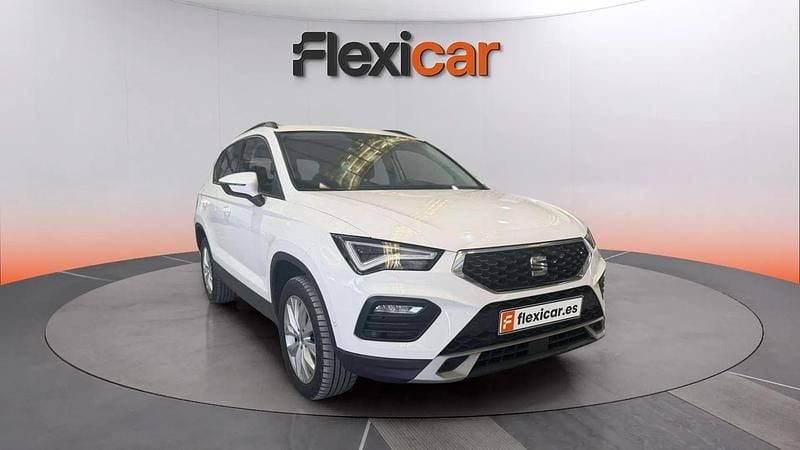 Usado Seat Ateca Style 150 CV (110 kW) 2020 Blanco SUV