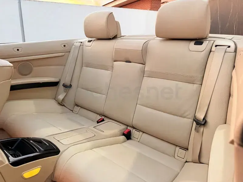 Usado BMW 330 Cabriolet Comfort Edition 231 CV (169 kW) 2008 Beige Descapotable
