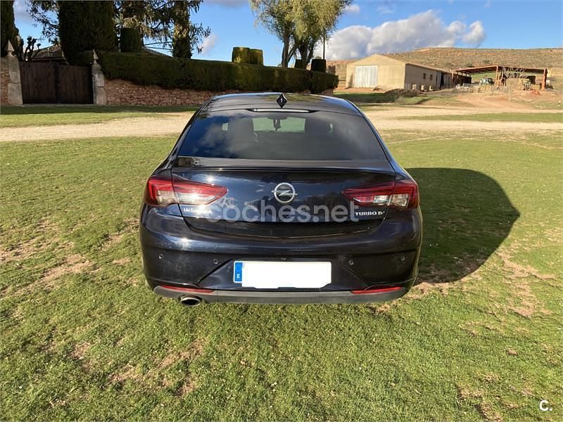 Usado Opel Insignia Excellence 170 CV (125 kW) 2018 Negro Berlina