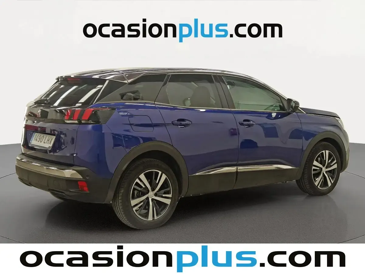 Usado Peugeot 3008 Allure 130 CV (95 kW) 2020 Azul SUV