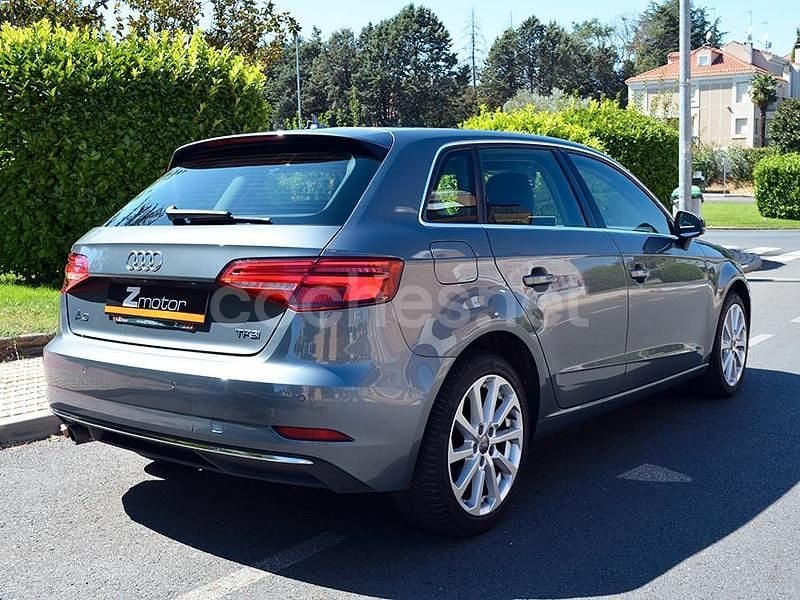 Używany Audi A3 Design 116 KM (85 kW) 2018 Szary Sedan/Limuzyna