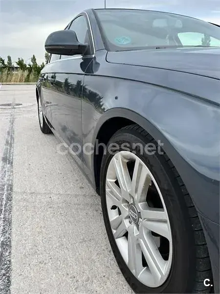 Usado Audi A4 255 CV (187 kW) 2008 Azul Familiar