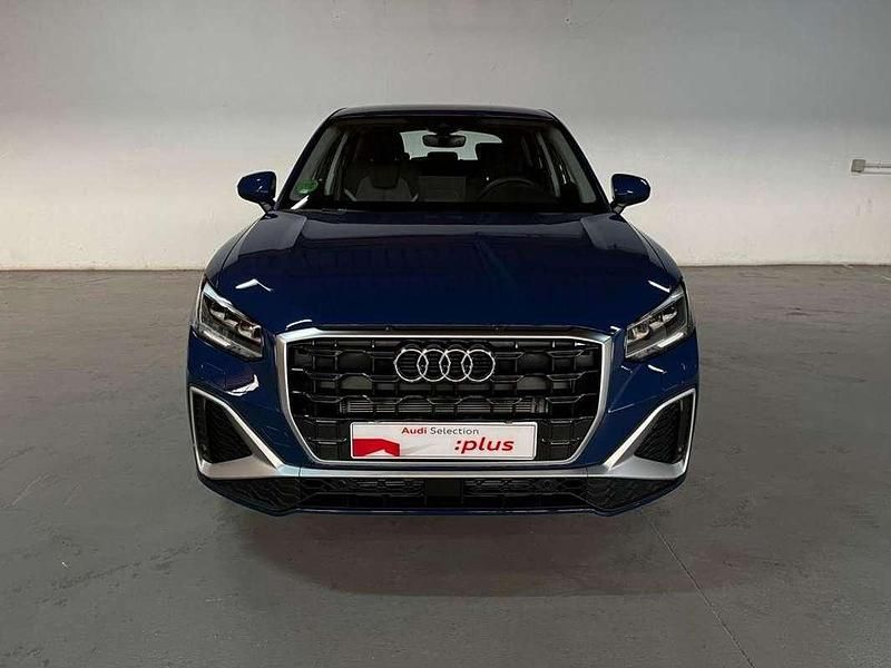 Usado Audi Q2 S-Line 116 HP (85 kW) 2025 Azul SUV