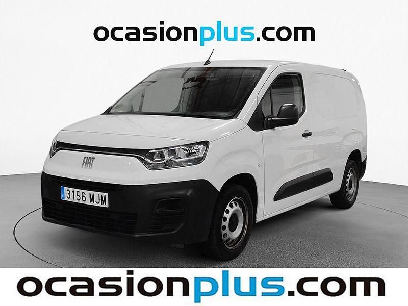 Blanco Usado 2023 Fiat Doblò Monovolumen | 15.864 € (Super precio) - Imagen 1/4