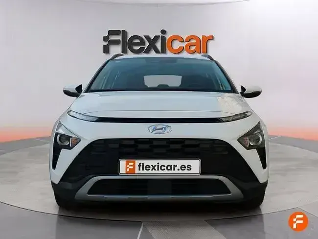 Usado Hyundai Bayon 84 CV (61 kW) 2023 Blanco SUV