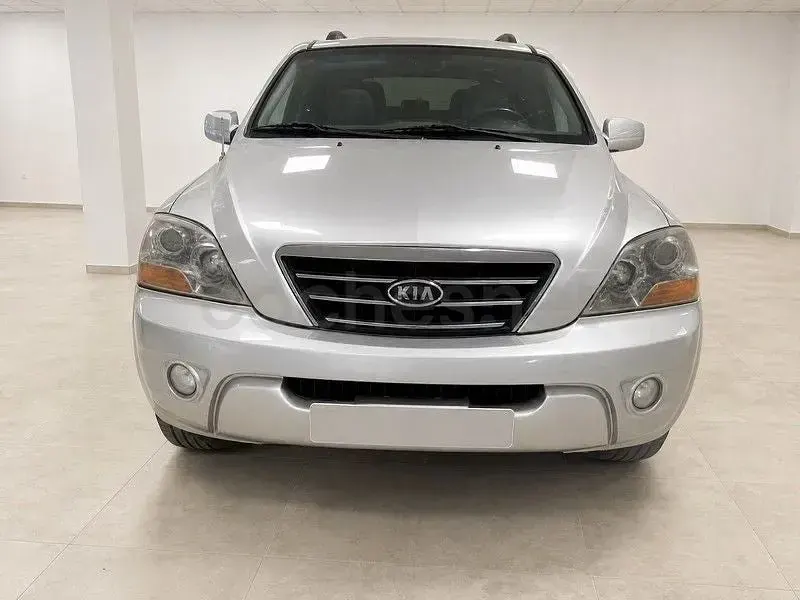 Usado Kia Sorento 170 CV (125 kW) 2007 Gris / plata SUV