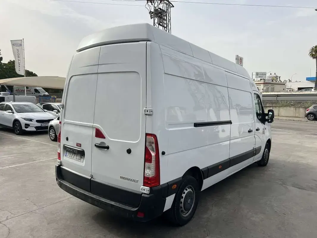 Usado Renault Master 135 CV (99 kW) 2020 Blanco Monovolumen