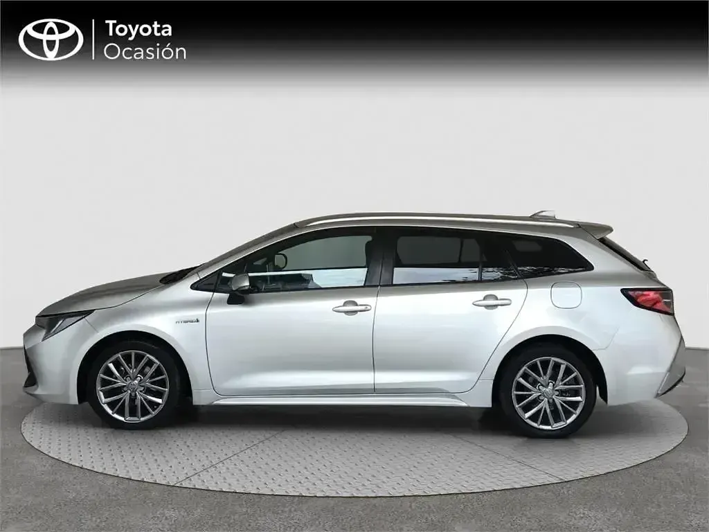 Usado Toyota Corolla Sport 122 CV (89 kW) 2019 Gris Familiar