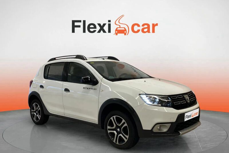 Blanco Usado 2020 Dacia Sandero Utilitario | 9790 € - Imagen 1/4