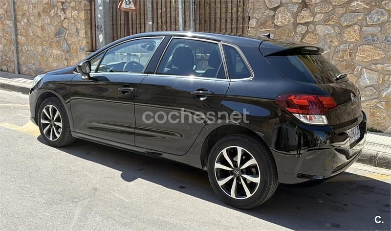 Usado Citroën C4 Tonic 99 CV (72 kW) 2018 Negro Berlina