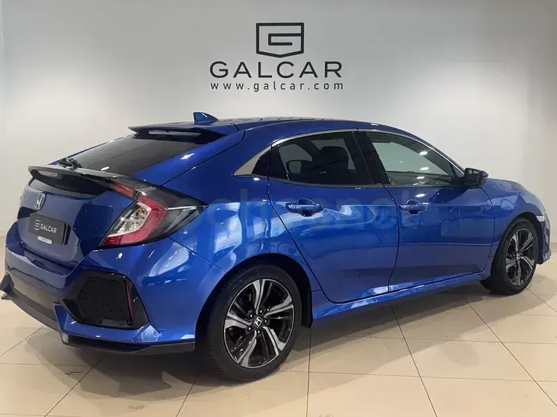 Usado Honda Civic Executive 129 CV (94 kW) 2019 Azul Berlina