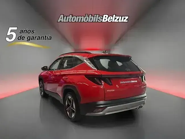 Usado Hyundai Tucson 160 CV (117 kW) 2025 Rojo SUV