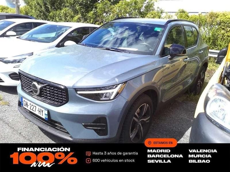 Azul Usado 2023 Volvo XC40 Plus SUV | 28.850 € (Precio justo) - Imagen 1/4