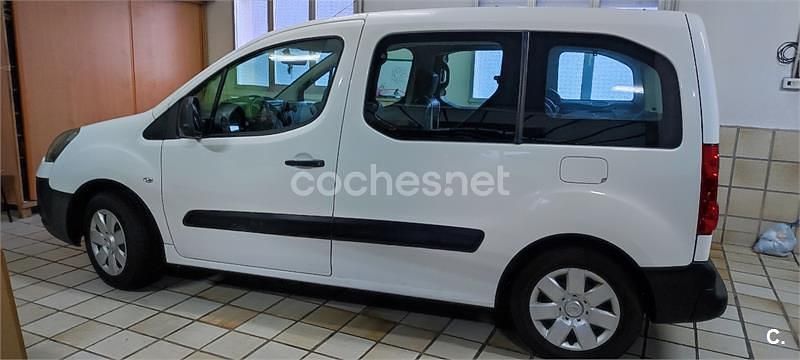Usado Citroën Berlingo XTR 90 CV (66 kW) 2010 Blanco Monovolumen