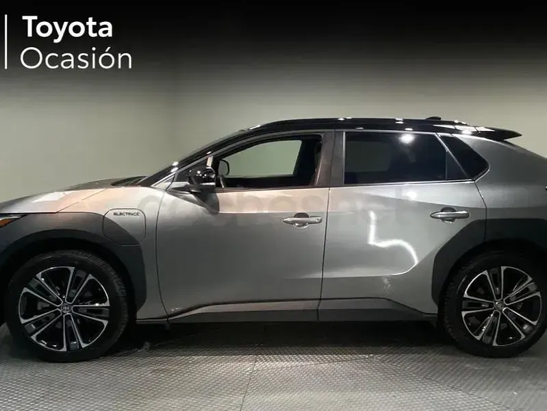 Usado Toyota bZ4X Plus 150 kW (204 CV) 2024 Eléctrico SUV