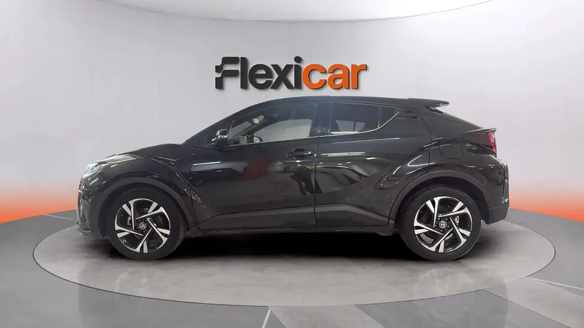 Usado Toyota C-HR Active 140 CV (102 kW) 2023 Negro SUV