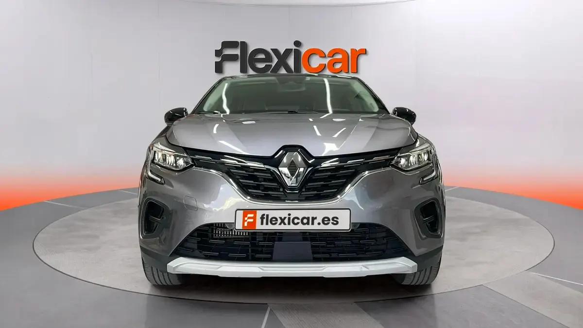 Usado Renault Captur Techno 91 CV (66 kW) 2023 Gris SUV
