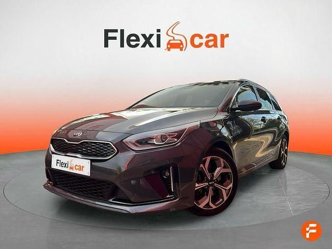 Usado Kia Ceed 141 CV (103 kW) 2021 Gris Utilitario