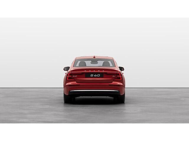 Usado Volvo S60 Plus 197 CV (144 kW) 2023 Rojo Berlina