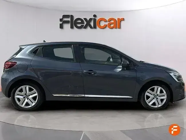 Używany Renault Clio V Zen 140 KM (102 kW) 2021 Szary Sedan/Limuzyna