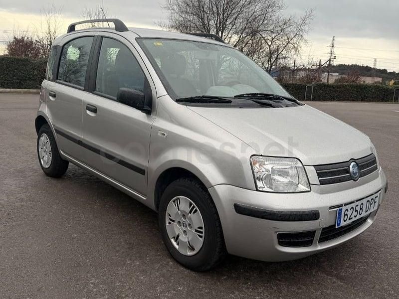 Usado Fiat Panda Dynamic 70 HP (51 kW) 2005 Cinzento Citadino