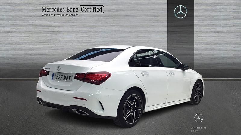 Usado Mercedes A200 AMG line 150 CV (110 kW) 2024 Blanco Berlina