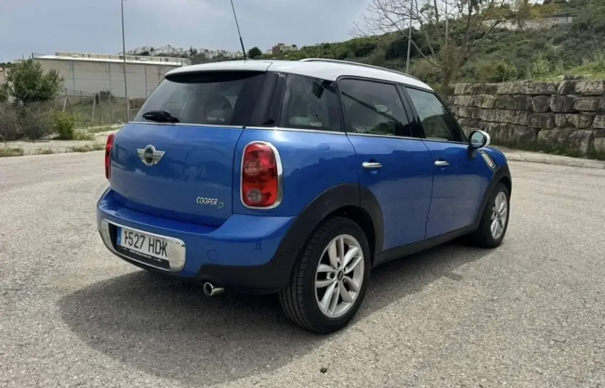 Usado Mini One Countryman 98 CV (72 kW) 2010 Azul SUV