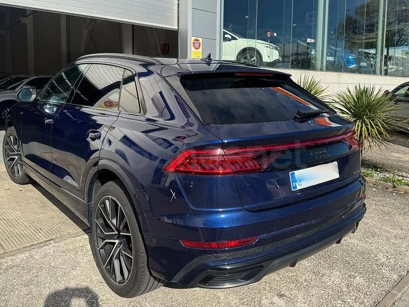 Usado Audi Q8 Ambiente 286 CV (210 kW) 2022 Azul SUV