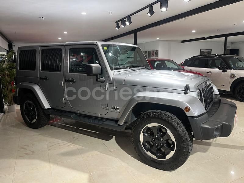 Usado Jeep Wrangler Unlimited 200 CV (147 kW) 2014 Gris / plata SUV